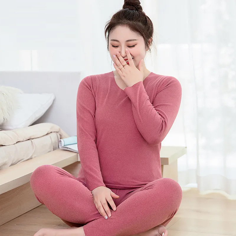 2025 invierno sin marcas de terciopelo calentamiento ropa interior pijamas para mujeres para aumentar el peso calentamiento base de cuello redondo conjunto de ropa para el hogar