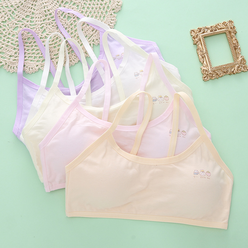 Cartoon underwear for students