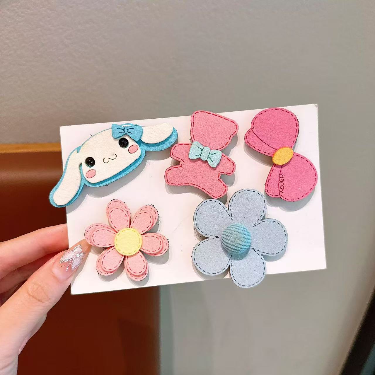 Los niños publican adorables pegatinas de velcro para bebés que no lastiman el cabello roto, artefactos de cabello mágicos para niñas con poco cabello pegatinas de frangeo