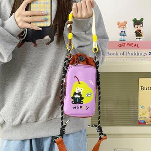 ����͡��ͯȤ����ˮ�����nϵ�L����С��Ů���ͨ�ڳ����ռ{б���