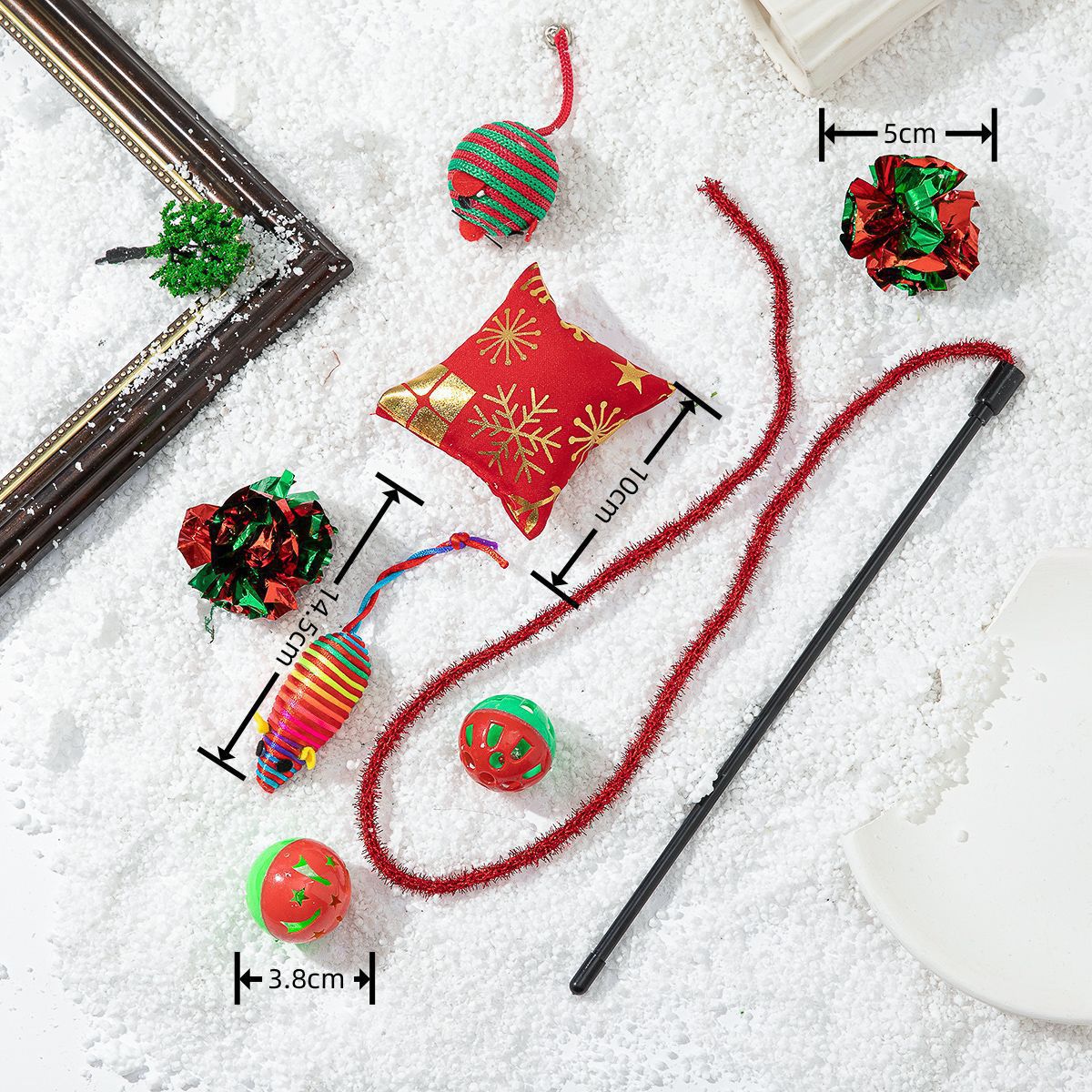 Nuevos productos transfronterizos para mascotas Navidad juguetes interactivos para aliviar el aburrimiento de la caja de regalo de juguetes para mascotas combinación