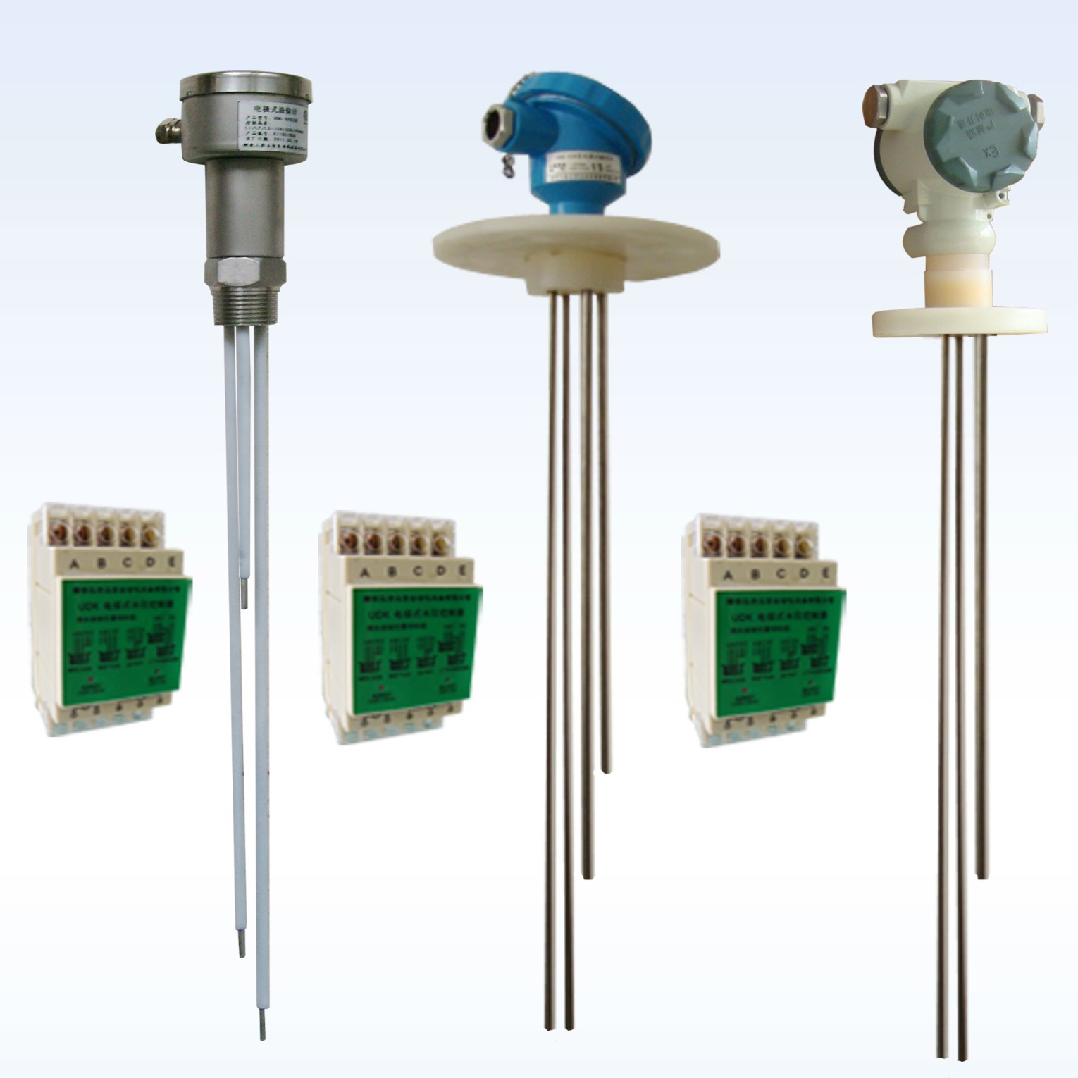 电极式液位计 电极式水位控制器UDK-628 水位控制防爆水箱