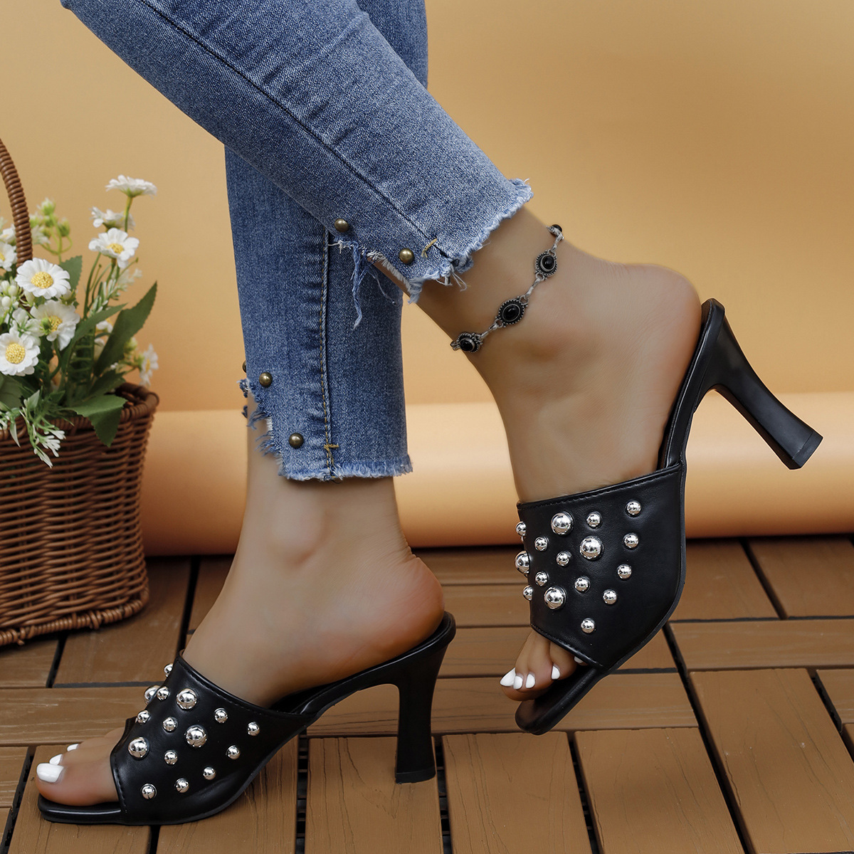 Women's Casual Solid Color Square Toe Fashion Sandals display picture 10