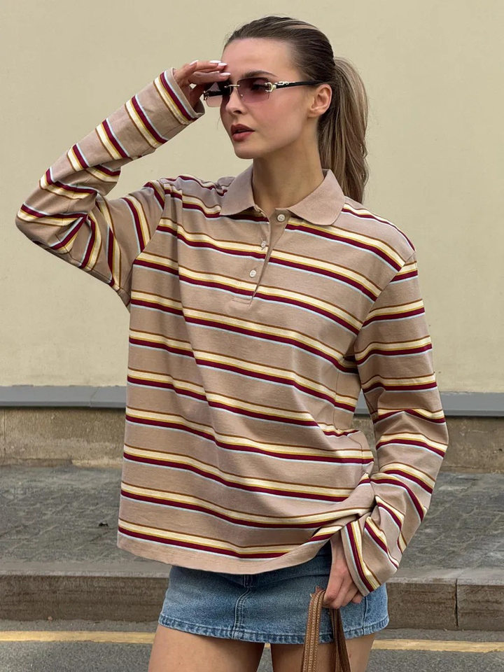 Áo thun nữ sọc dài tay cổ polo dáng rộng phong cách retro — hồng, màu nâu, nâu sẫm, quần kaki chi tiết 42