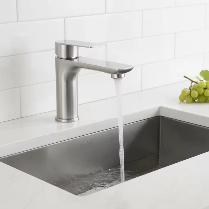 [new flat style] 304 brushed basin hot and cold faucet + 60cm explosion-proof pipe