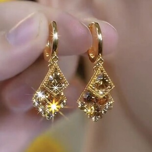 Design-Inspired Maillard Coffee-Colored Zircon Crystal Rhombus Earrings for Women, Light Luxury Statement Drop Earrings with Ear Hooks