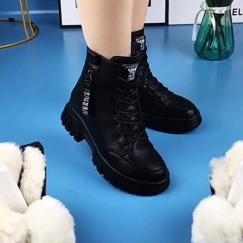 Demi‑season ankle boots, warm plush lining, comfortable plus sizes, imported