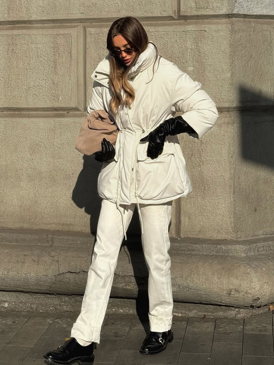 Transfronteriza abrigo de algodón caliente y delgado Europa y los Estados Unidos 2025 invierno nuevo tipo de chaqueta de algodón de cintura de cordón de invierno ropa de algodón de moda mujer