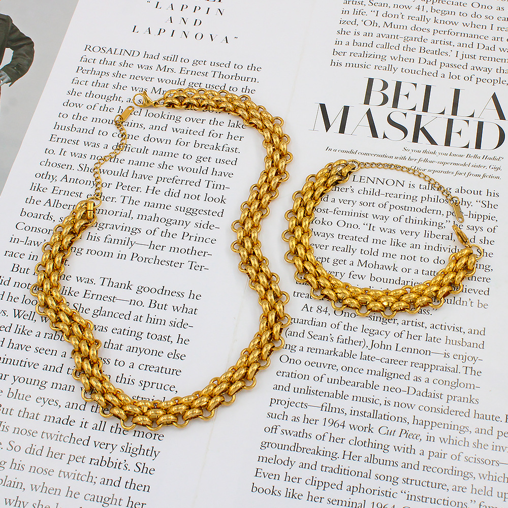 Simple Style Geometric Titanium Steel Plating Chain Womenu0027S Necklace