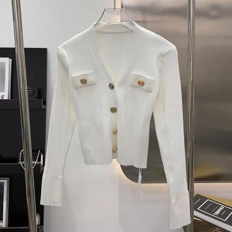 French-style white V-neck long-sleeve knitted cardigan with metal buttons, autumn women's chic and elegant short top