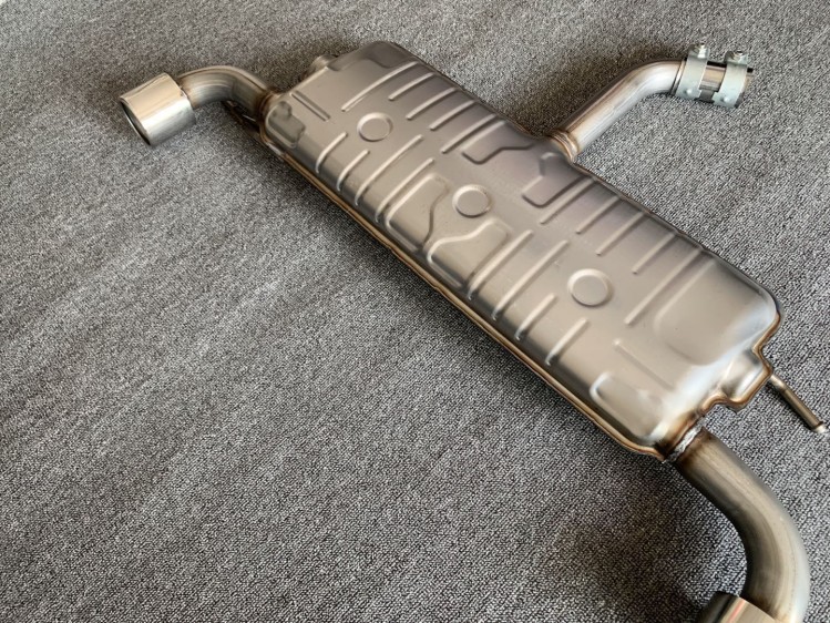 Golf 6 Modified GTI Rear Lip Rear Deflector Exhaust Pipe Tail Section Rear Section Rear Bumper Rear Surrounding Spoiler