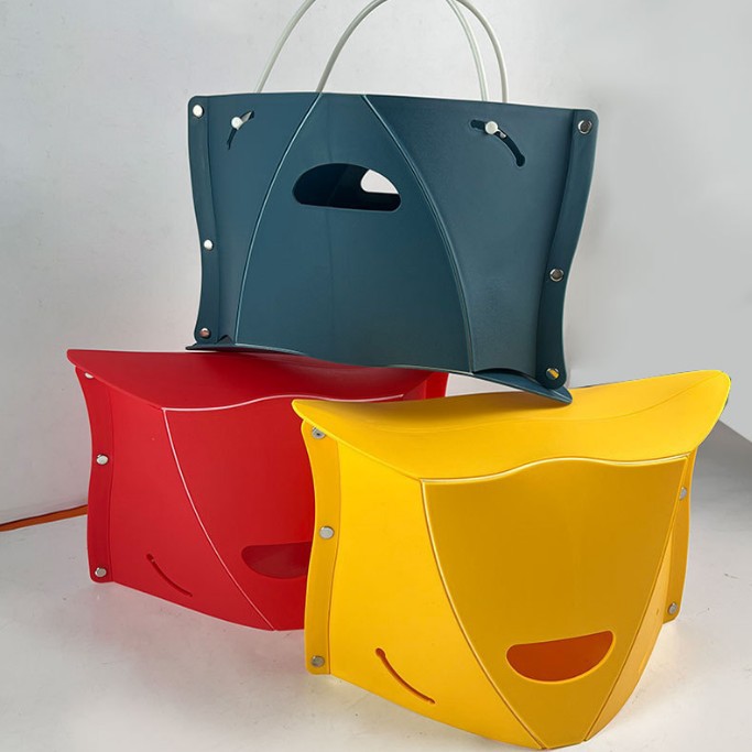 Tabouret pliant de carte transfrontalière Pêche de camping en plein air Panier portable à main multifonctionnel Tabouret pliant portable en plastique