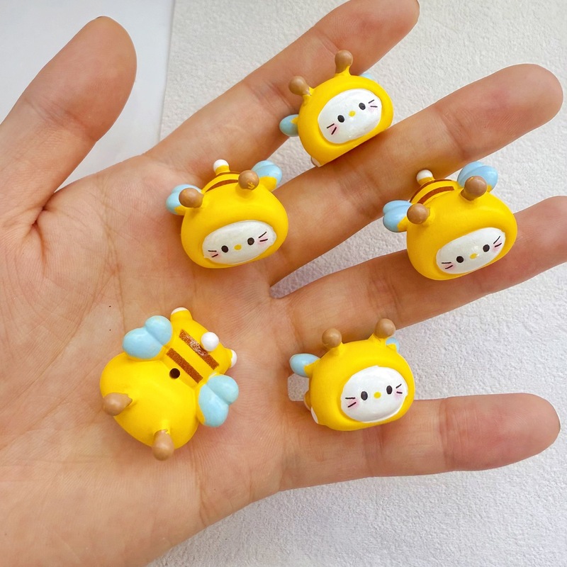 手绘树脂KT小蜜蜂diy串孔潮玩萌粒 手机链饰品配件摆件饰品|undefined