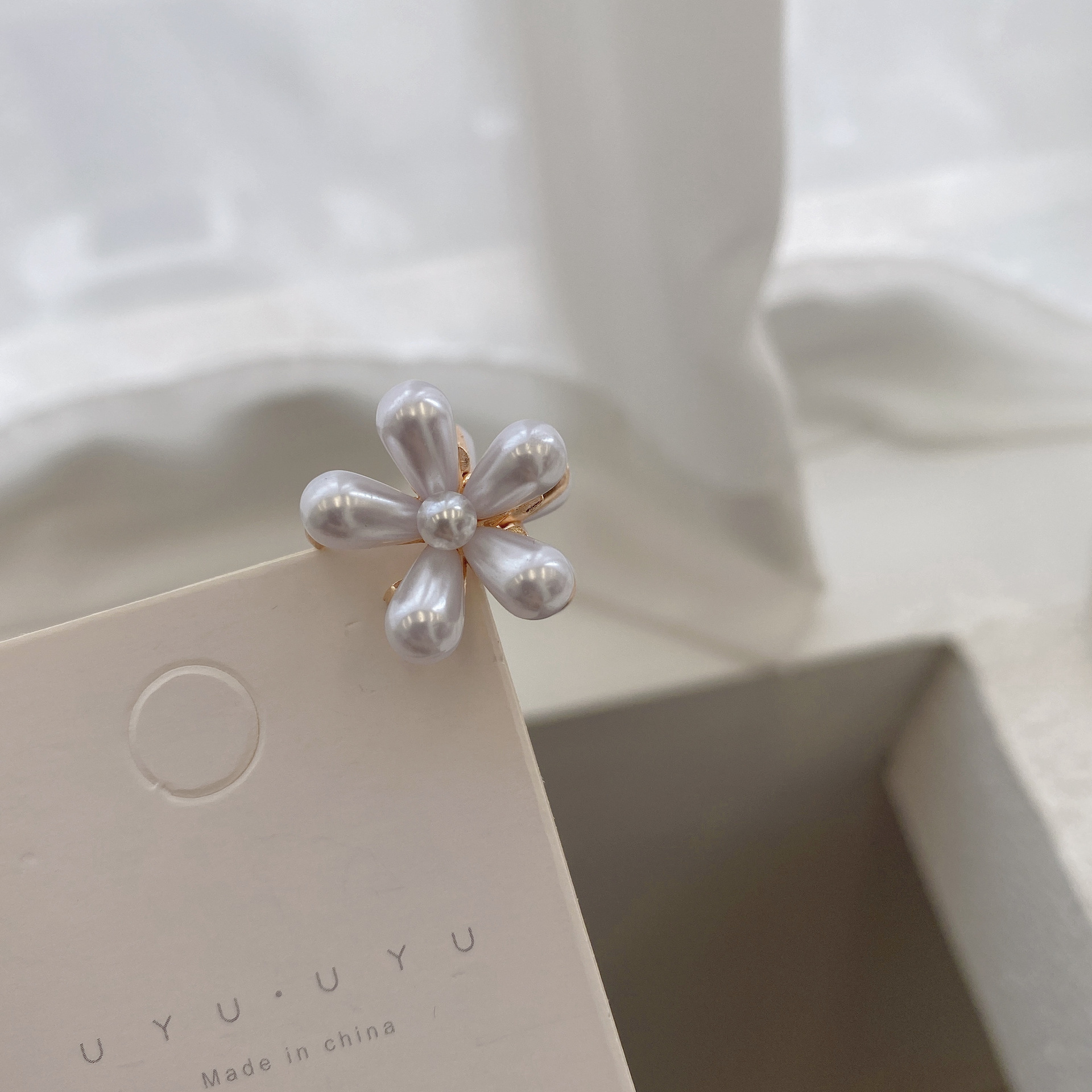1 Piece, 1 Set Quantity Daily Occasion Metal Material Vintage Style Women's Girl'S Flower Metal Pearl Hair Claws