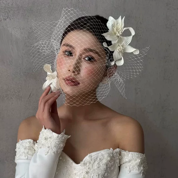 New French-Style Vintage Three-Dimensional Floral Mesh Veil Hair Accessory for Fairy-Like Outdoor Travel Photography, Handmade Bridal Headpiece