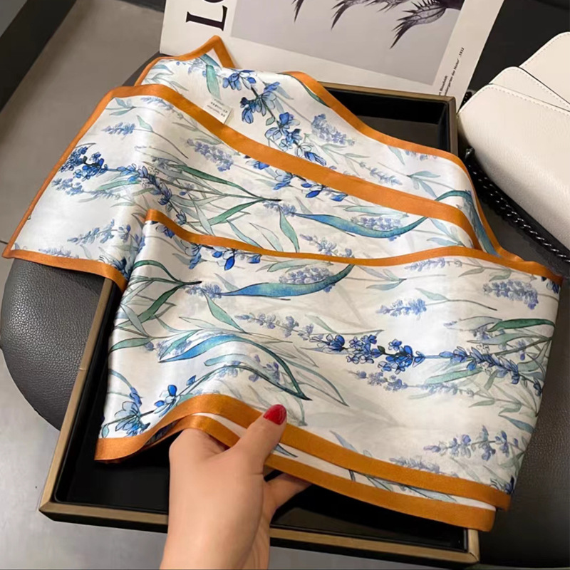 春と秋の絹織物のリボンの長いスカーフの長いマフラーの女性のスカーフの贈り物はすぐに卸売りします。