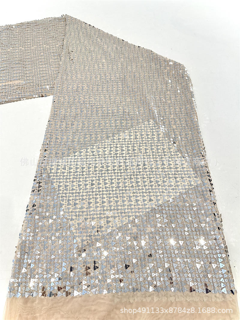 Triángulo full sequinilla elástica tela de malla de verano transpirable bordada ropa de moda fuente de fábrica de suministro