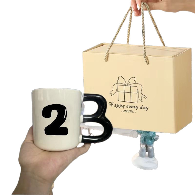 面白いクリエイティブギフトセラミックカップ男性と女性の友人への誕生日プレゼント面白いコーヒーカップ砂彫刻ギフト|undefined
