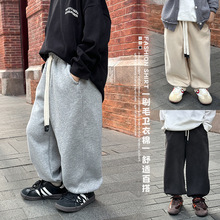 艾摩贝贝儿童裤子2025秋男童百搭宽松卫裤中大童纯色束脚长裤潮