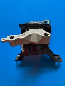 Toyota Corolla 2016-2022 üçün Mühərrik Dayağı 12305-37341 12305-0T331
