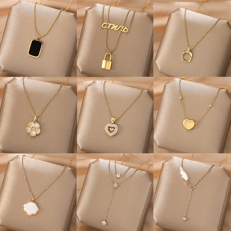 韩版简约钛钢项链女18k玫瑰金四叶草贝壳吊坠ins潮网红爆款锁骨链