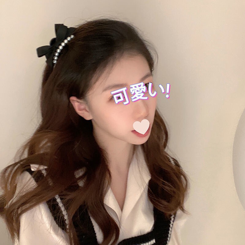 黒い蝶結びのクリップは高級感があります。|undefined