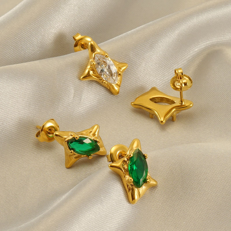 1 Pair Star Retro Simple Style Titanium Steel 18K Gold Plated Zircon Ear Studs display picture 1