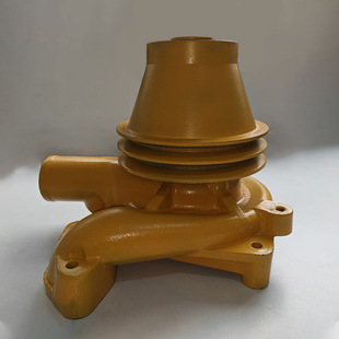 ��܇�l�әC��sˮ���m��С��Komatsu 6136-61-1402 6D110 PC400-1