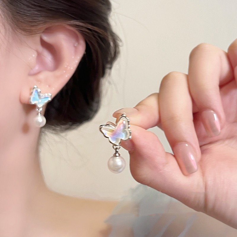 Gradient Blue Butterfly Pearl Earrings, Feminine Stud Earrings, Minimalist Style, Small and Delicate Ear Jewelry, Ins Style