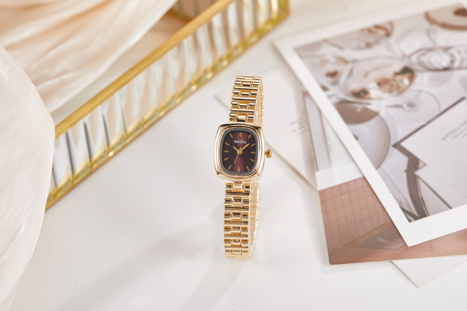 Vintage Inspired Women's Watch Elegant Quartz Timepiece For Daily_voghion.com