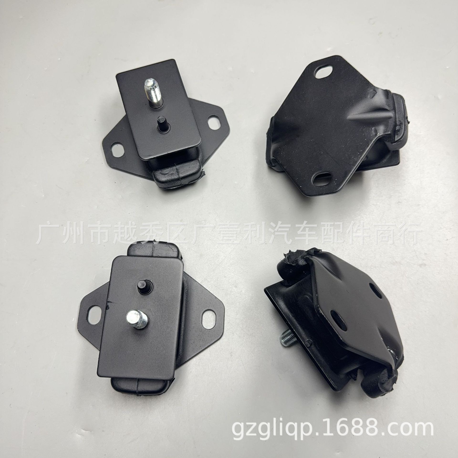 Applicable 12361-54121 12361-54120 12361-62130 HIACE 2L 3L Foot Adhesive