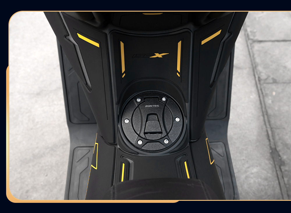 Suitable for 26 models of Zongsheng 150X modification parts, rubber fuel tank stickers, accessories, thickened anti-scratch protective film for the body