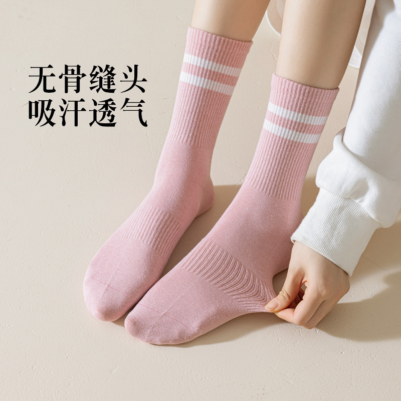 靴下の女性の中筒の靴下の春と秋のヨガの運動のフィットネスの綿の靴下は汗の女性の秋冬の白黒のランニングの長い靴下を吸います。|undefined