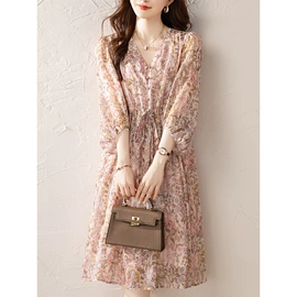 女式衬衫;半身裙;连衣裙