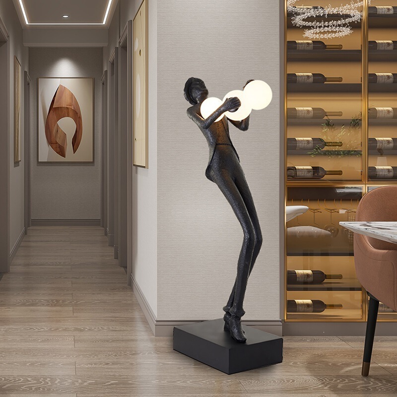 Sales Office Showroom Shopping Mall Creative Ball-Holding Hotel Floor Lamp Designer Human-Shaped Lamp Sculpture Decoration Nordic Style
