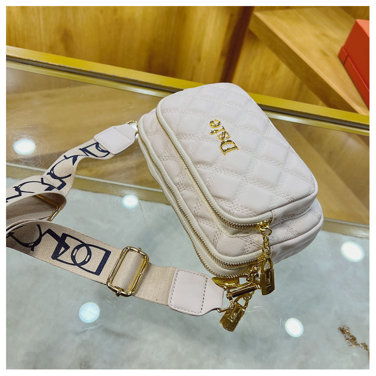 Baobao Women's 2024 New Fashion Xiaoxiangfeng Lingge Embroidered Thread Shoulder Versatile Crossbody Tidal Three Layer_voghion.com