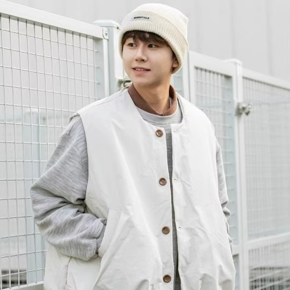 Winter New Japanese-Style Loose Cotton Vest for Men and Women, Couple's Sleeveless Jacket, Simple Solid Color Warm Vest Trendy Top