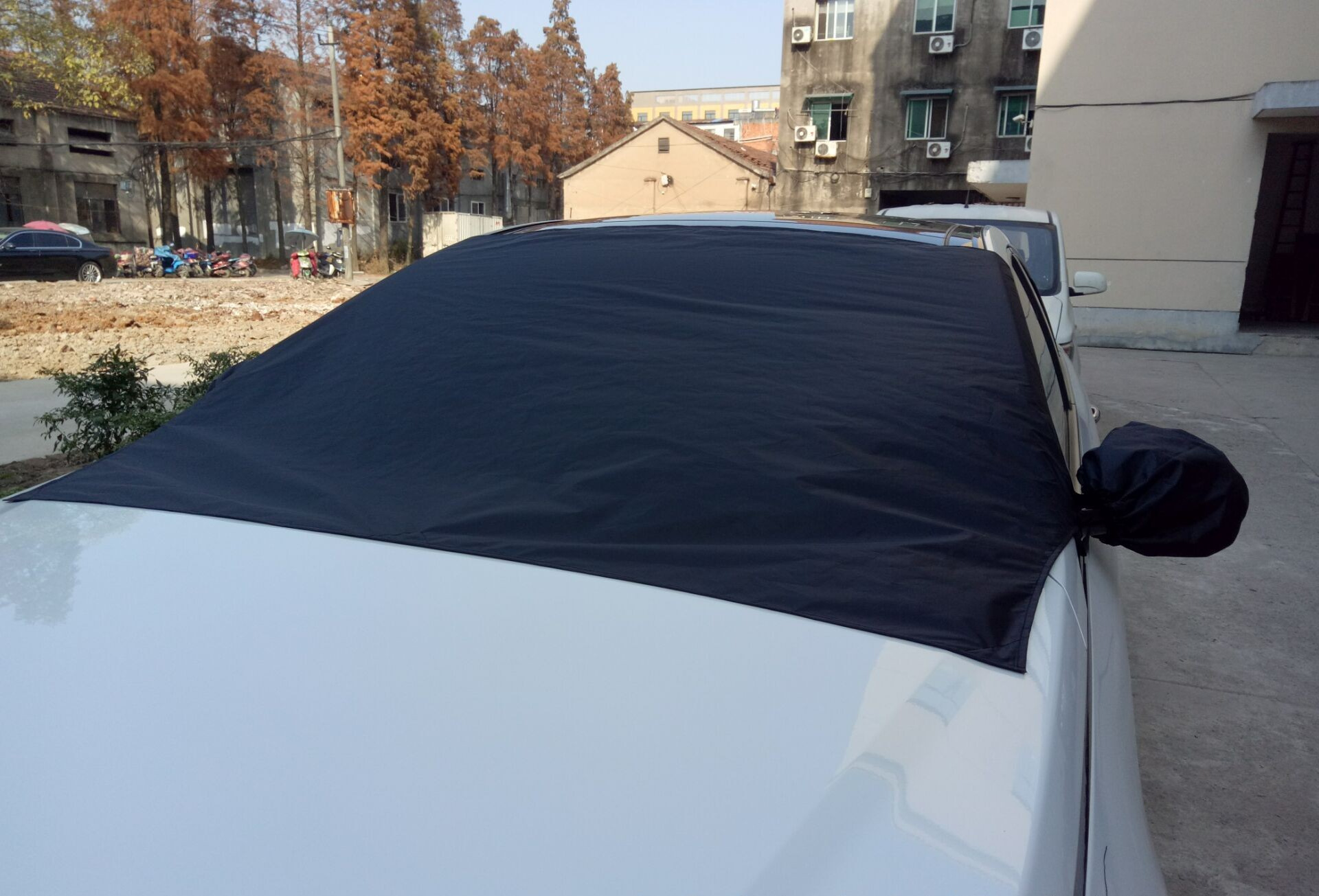 Black Car Glass Cover with Mirror Cover, Front Windshield Cover, All-Season Anti-Freeze Half Car Cover