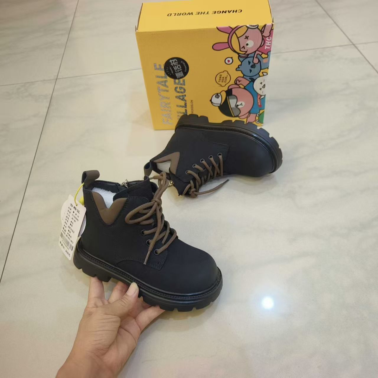 Fairy Tale Village Children's Martin Boots Baby Leather Boots 2025 New Boys and Girls Fashion British Style Short Boots Small Yellow Boots Trendy