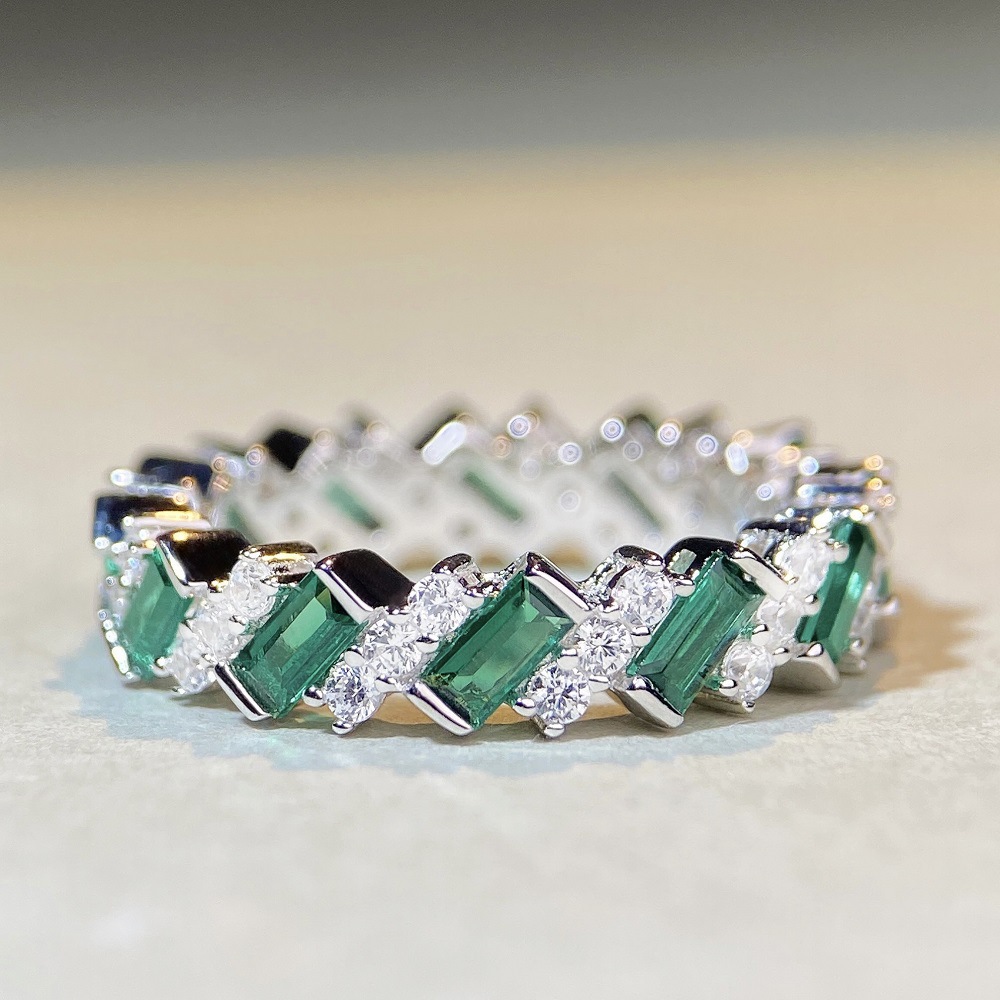 5g Weight 0.03µm-0.05µm Gold Plating Thickness 925 Sterling Silver Rhinestones Rectangle Rings