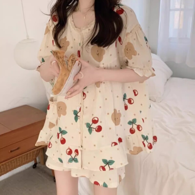 Cute Summer Short-Sleeve and Shorts Pajamas for Petite Women, 2025 New Summer Style Home Wear Set, Pure Desire Nightdress