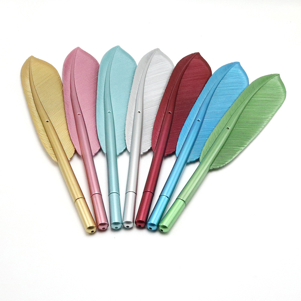 Japonés y coreano creativo papelería pluma de plástico pluma creativa publicidad pluma de gel pluma forma Linda pluma de dibujos animados orden logo