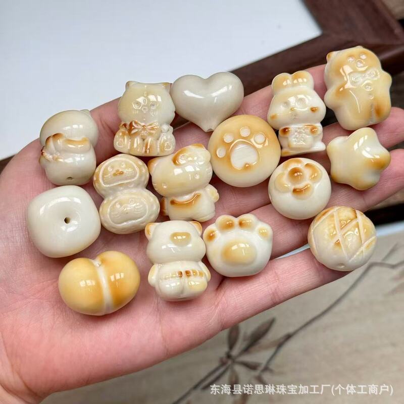 Natural Ivory Fruit Charcoal Grilled Gingerbread Man Bear Fart Peach Heart Bread DIY Accessories Hand-Woven Hand Rope Necklace