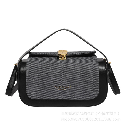 Fashion trend high-end small square shoulder crossbody bag literary simple lightweight luxury retro box bag wholesale