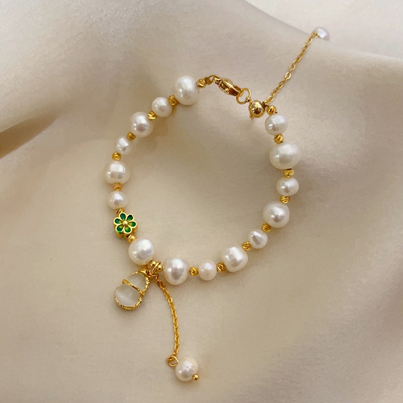 Elegant Geometric Pearl Copper Plating Bracelets