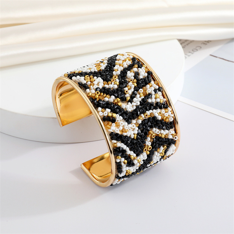 Bohemian Retro Color Rice Bead Wide Bracelet Metal Striped Leopard Print Big Bracelet display picture 2