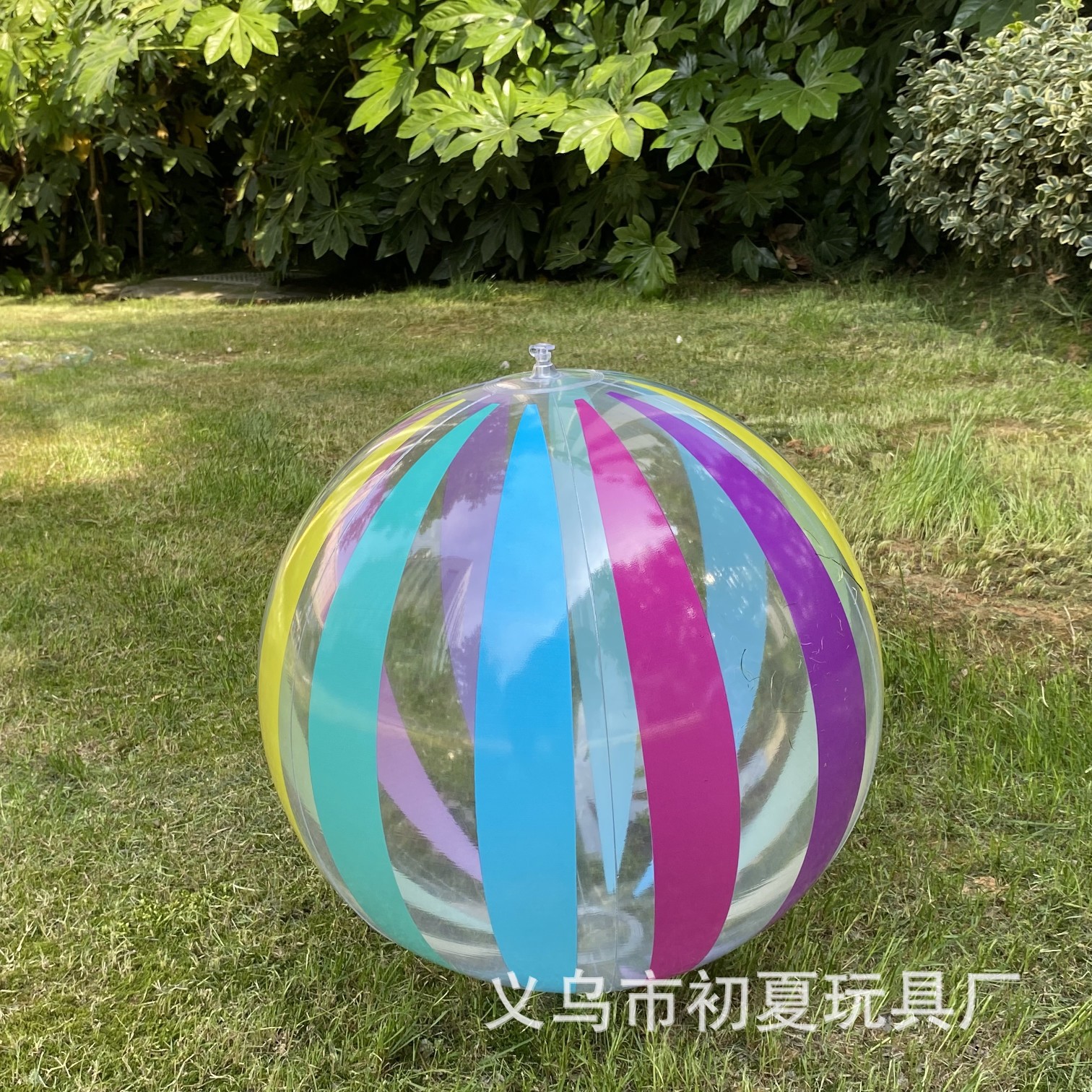 Venta caliente dot pelota de playa inflable para niños Bola de agua de PVC Bola de rayas de colores piscina al aire libre Bola de lunares en stock
