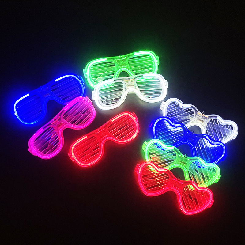 Wholesale LED glowing. Cold light blinds glasses, love glasses ball. Bar parties and other large