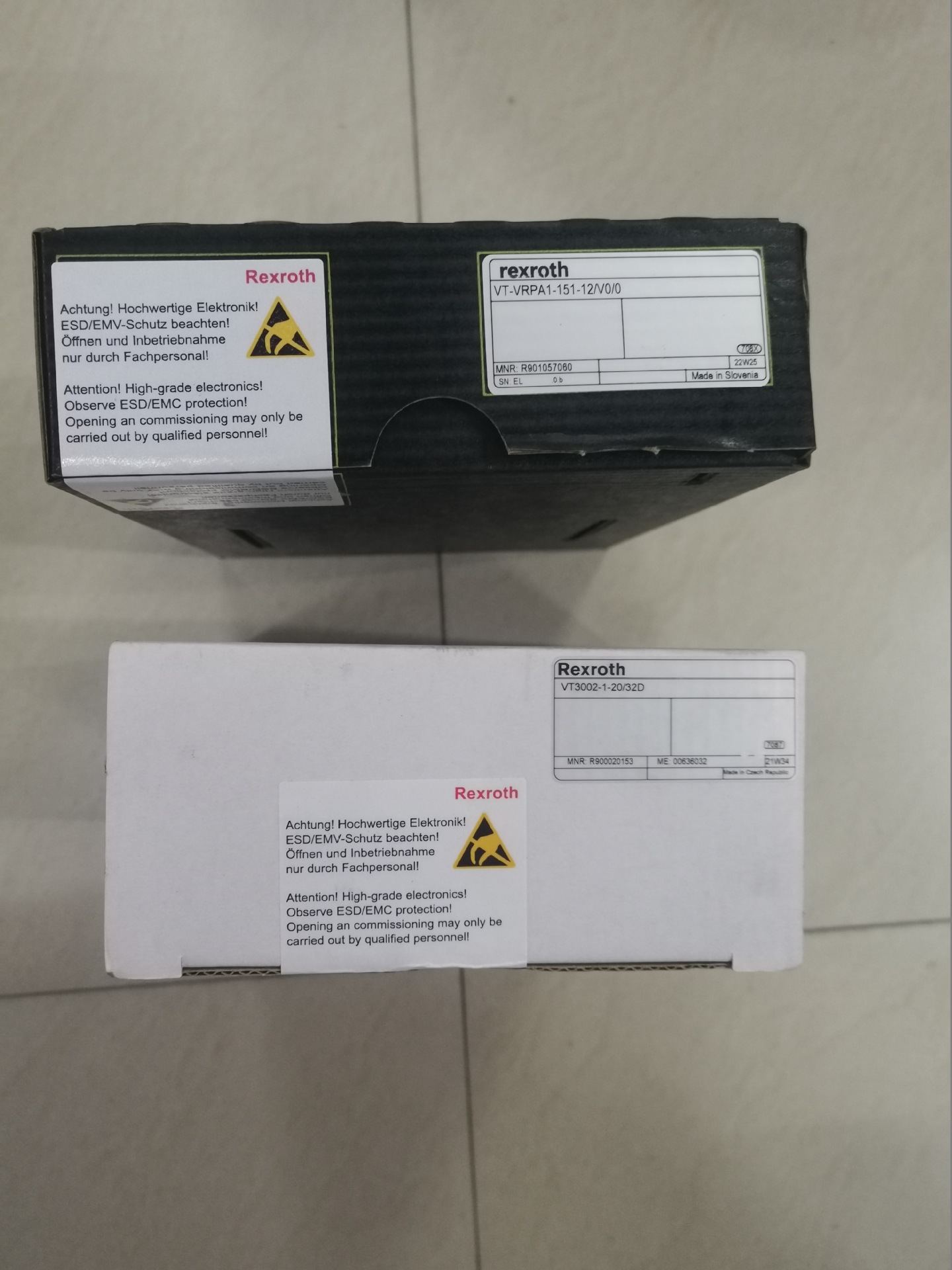 VRPA1-151-12 V0 0  力士乐放大板