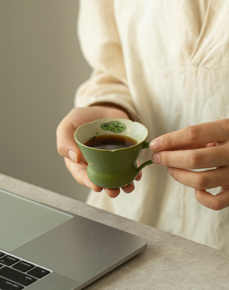 Handbemalte Keramik Kaffeetasse Mit Untertasse Und Goldrand_voghion.com